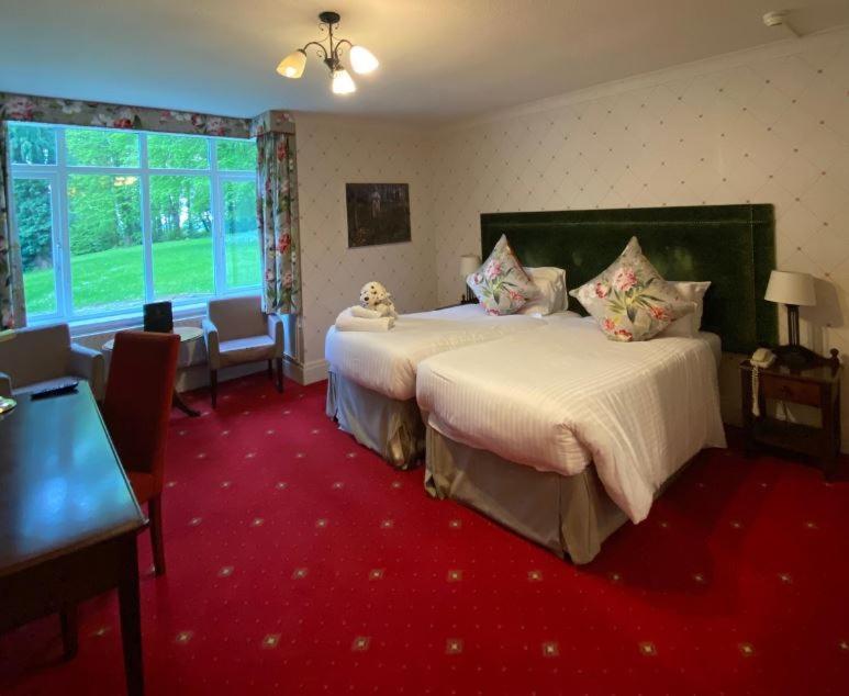 The Coed-Y-Mwstwr Hotel Bridgend  Bagian luar foto